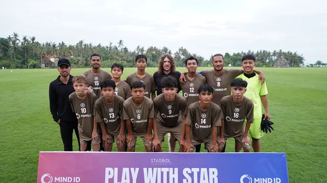 Legenda Barcelona Carles Puyol Datang ke Indonesia Lagi, Lihat Potensi 11 Pesepakbola Muda