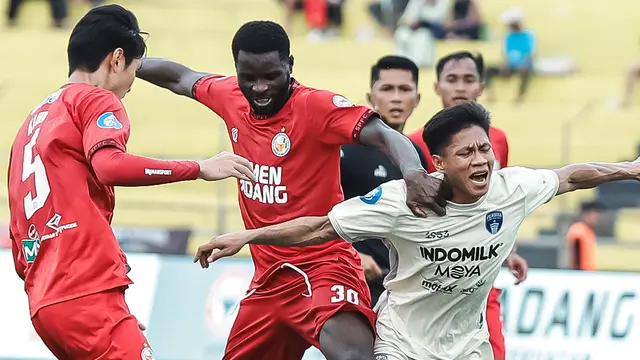 Hasil BRI Liga 1 Semen Padang vs Persita Tangerang: Menang 2-0, Kabau Sirah Mulai Tinggalkan Zona Degradasi