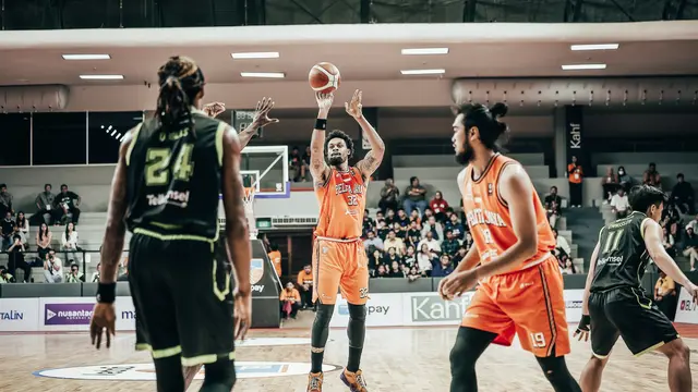 Hasil IBL: Blok Krusial Vincent Kosasih Pastikan Pelita Jaya Bekuk Borneo Hornbills