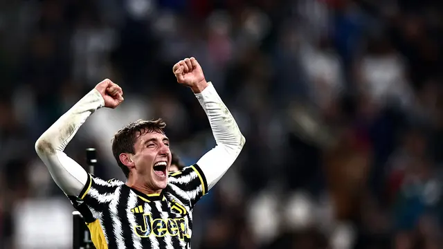 Bukan Cuma Bek Bayer Leverkusen, Liverpool Juga Bidik Pemain Juventus untuk Gantikan TAA
