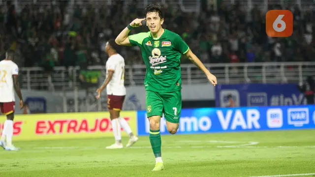 Prediksi Persebaya Surabaya vs Bali United 23 Mei 2025