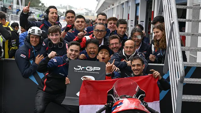 Kiandra Ramadhipa Cetak Sejarah di ETC Portugal, Persembahkan Podium Pertama untuk Indonesia