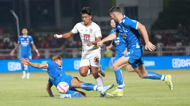 Hasil BRI Liga 1 2024/2025: Dikalahkan Malut United, Pesta Juara Persib Bandung Tertunda