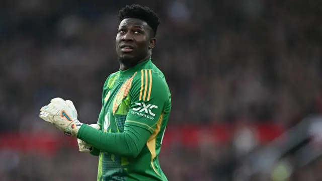 Kesabaran Ruben Amorim Habis, 2 Kiper Manchester United Bakal Ditendang