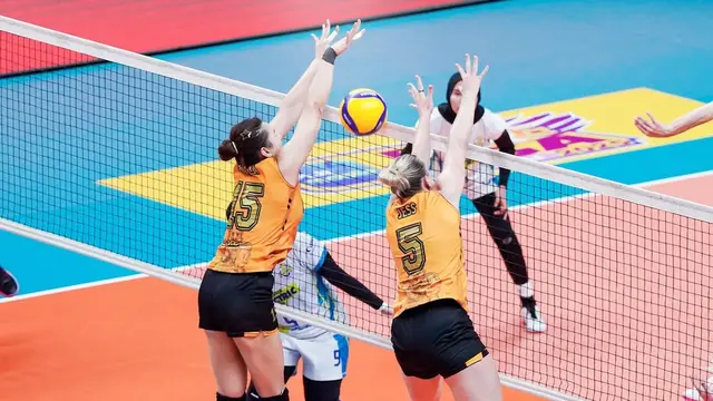 Hasil Final Four PLN Mobile Proliga 2025: Digebuk Jakarta Electric, Popsivo Polwan Dinilai Main Jelek