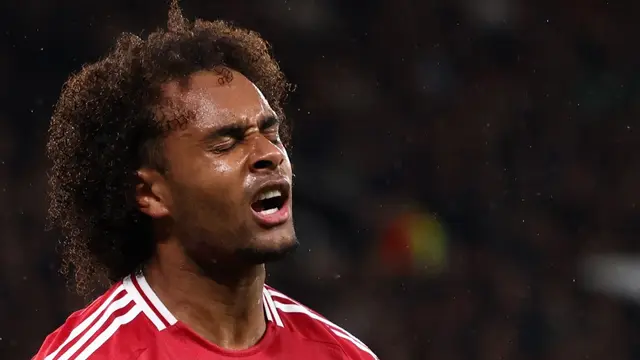 Usai Melawan Logika, Manchester United Akhirnya Prioritaskan Benahi Lini Depan