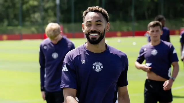 Matheus Cunha Buka Suara Soal Nomor 10 Manchester United dan Koleksi Jersey Marcus Rashford di Rumahnya