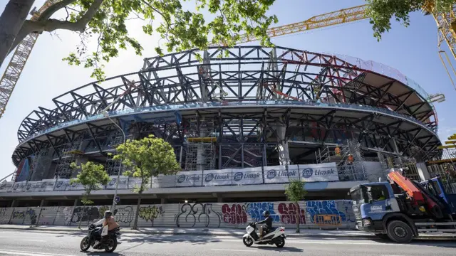 Camp Nou Belum Siap, Barcelona Batal Pulang Bulan Depan
