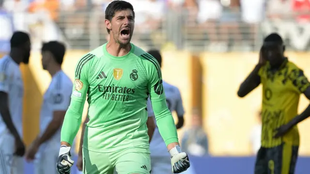Thibaut Courtois Teken Kontrak Baru di Real Madrid, Sampai Ubah Tradisi Klub