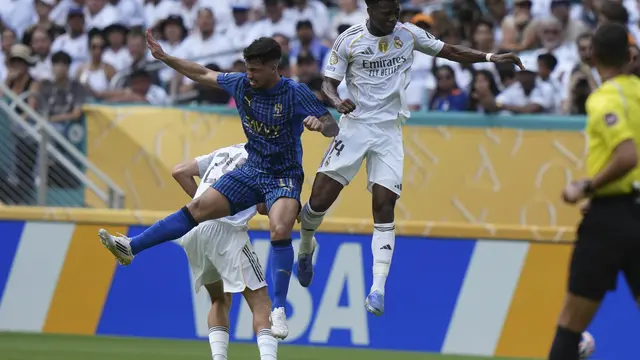 Real Madrid Tolak Tawaran Fantastis Manchester United untuk Aurelien Tchouameni
