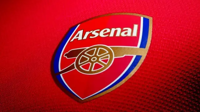 008820600_1493367595-Arsenal_Badge