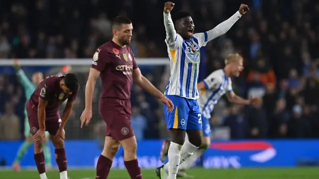 Diincar MU, Brighton Buka Peluang Lepas Carlos Baleba