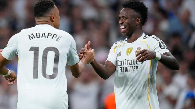 007032600_1759611794-real_madrid_vs_villarreal_5