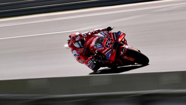 030439300_1760776221-Francesco_Bagnaia