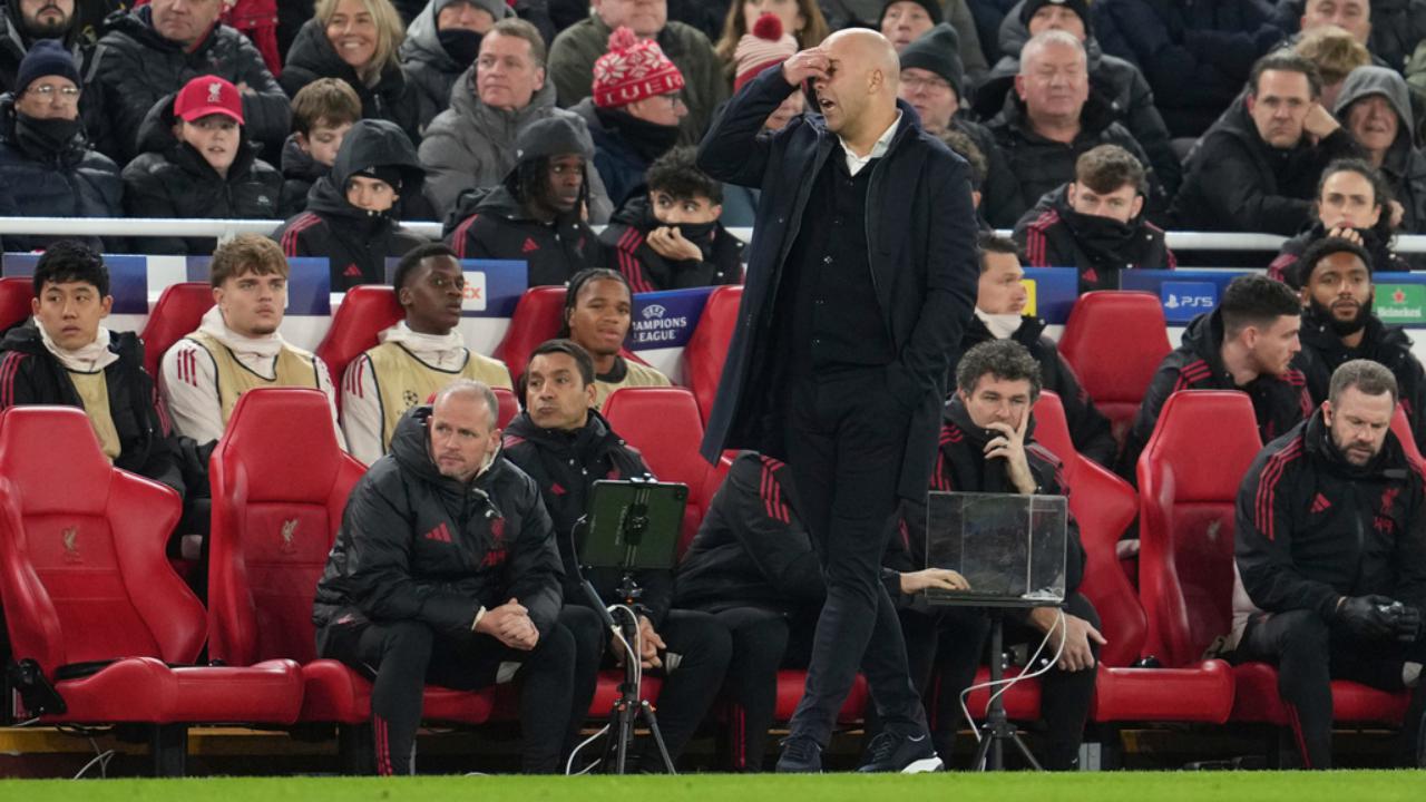 Liverpool Terus Meraih Hasil Buruk Termasuk Saat Melawan PSV, Arne Slot pun Ikut Kaget