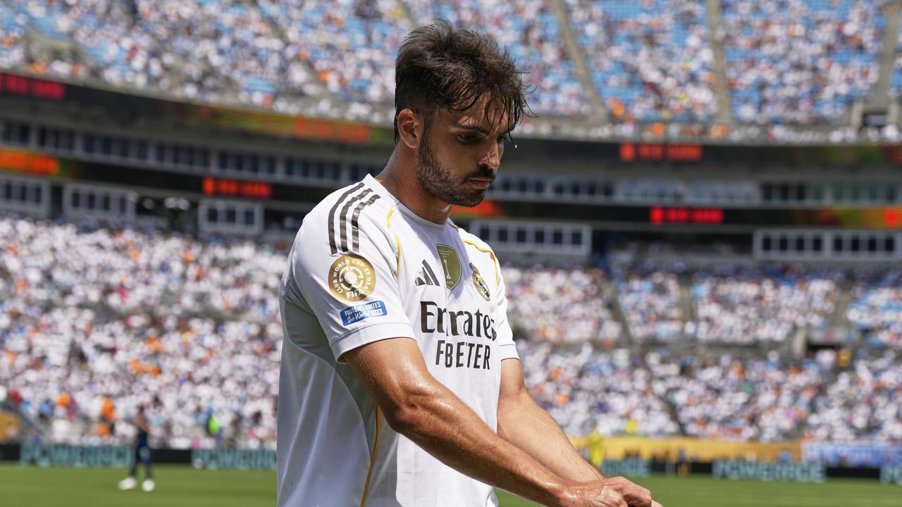 Olympiacos vs Real Madrid: 3 Opsi Pendamping Raul Asencio di Lini Pertahanan Los Blancos