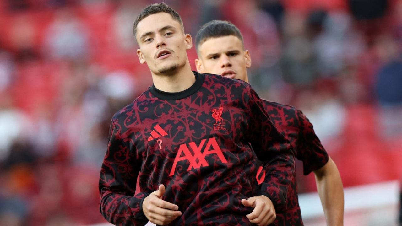 Liverpool vs PSV: Cuma Bisa Lari Tanpa Tekel, Performa Milos Kerkez Bikin Legenda The Reds Geleng-geleng Kepala